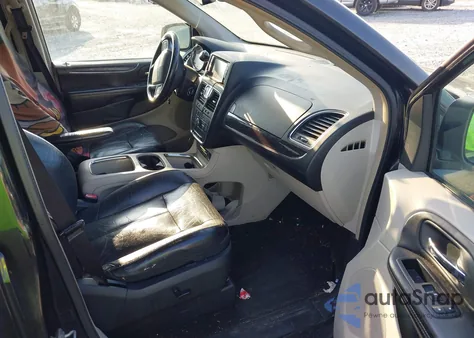 2011 Chrysler Town & Country Limited from USA, damaged, VIN 2A4RR6DGXBR667944